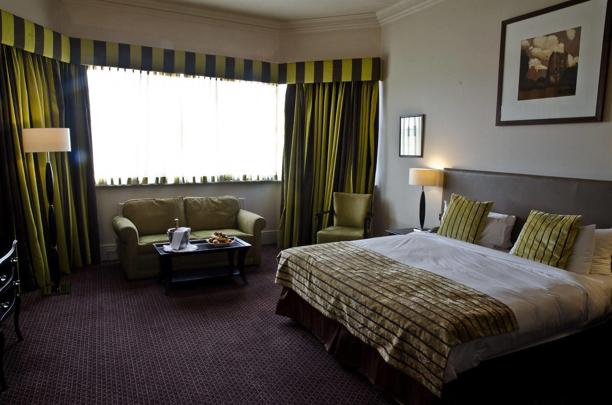 Clarion Collection Harte & Garter Hotel & Spa Windsor Extérieur photo