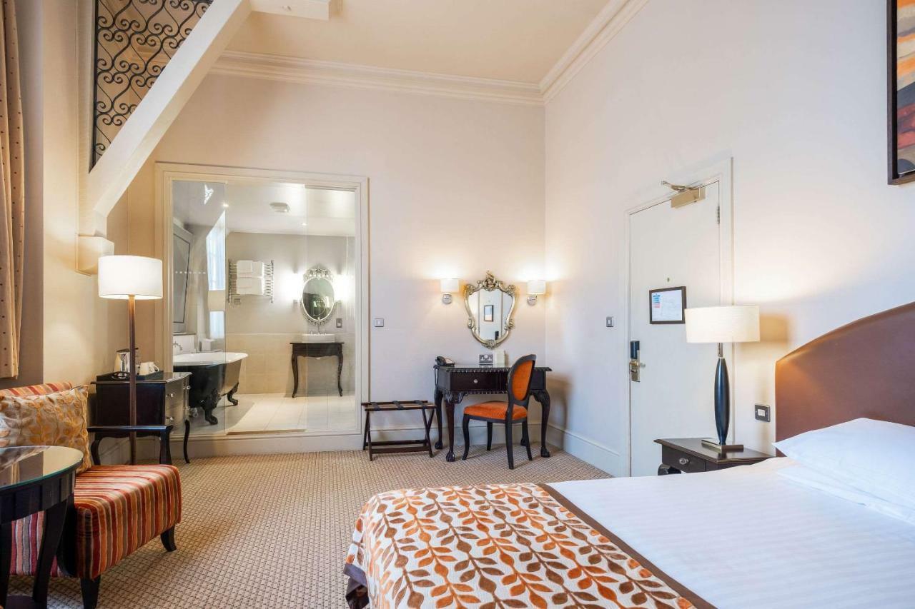 Clarion Collection Harte & Garter Hotel & Spa Windsor Extérieur photo
