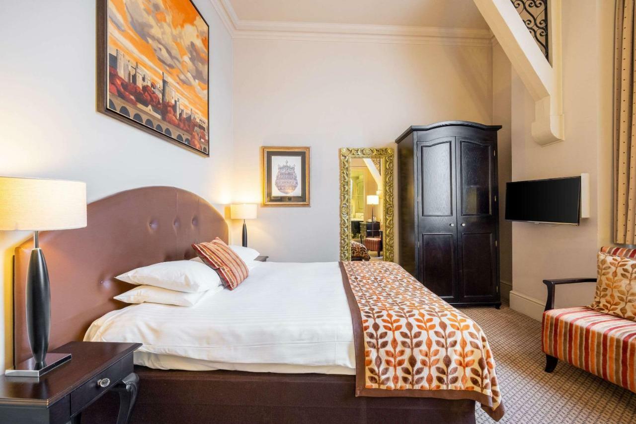 Clarion Collection Harte & Garter Hotel & Spa Windsor Extérieur photo